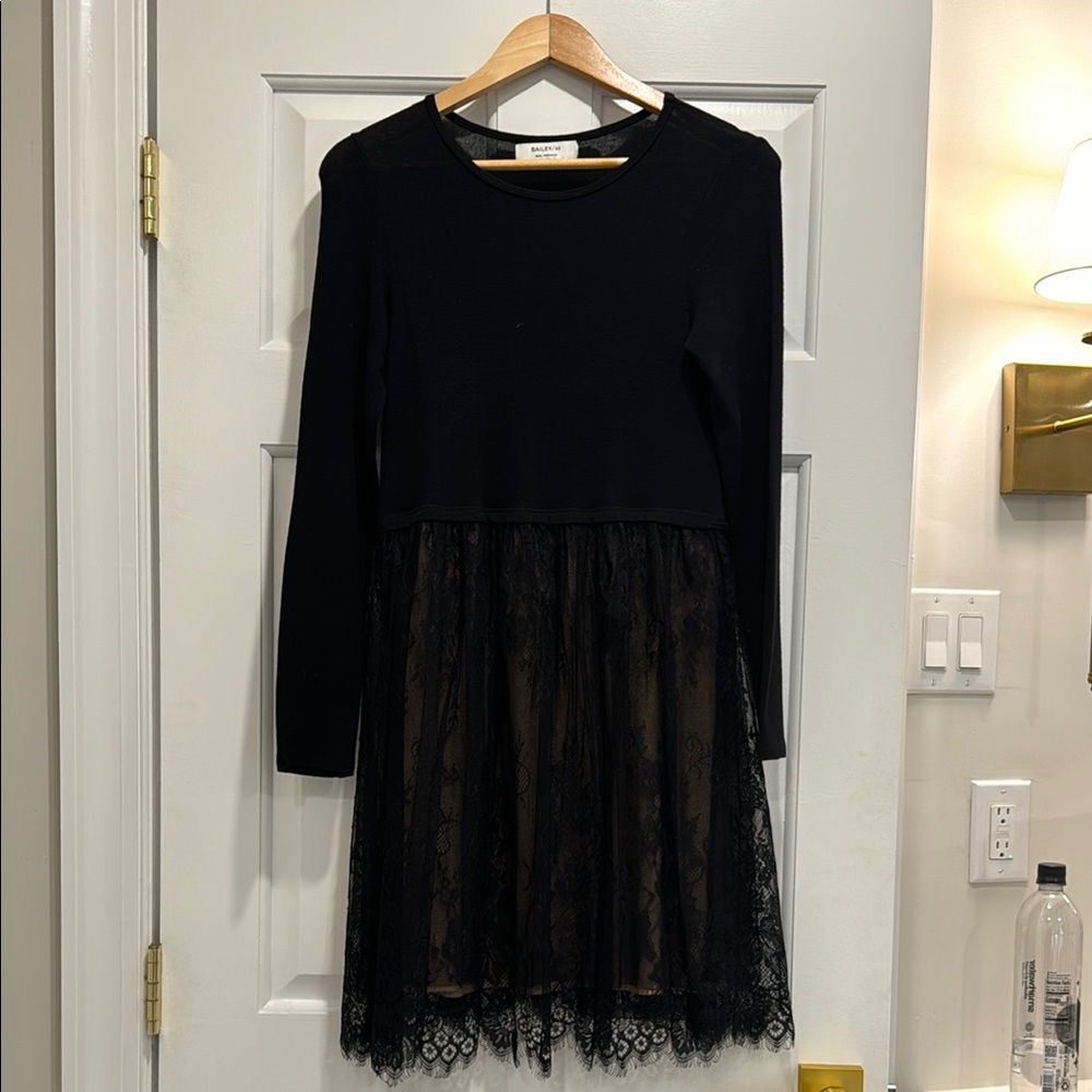 Black and White Sheath Dress Knee-Length Night Out